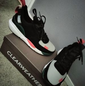 Clear weather Contera shoes size 11 (fits like 10.5)